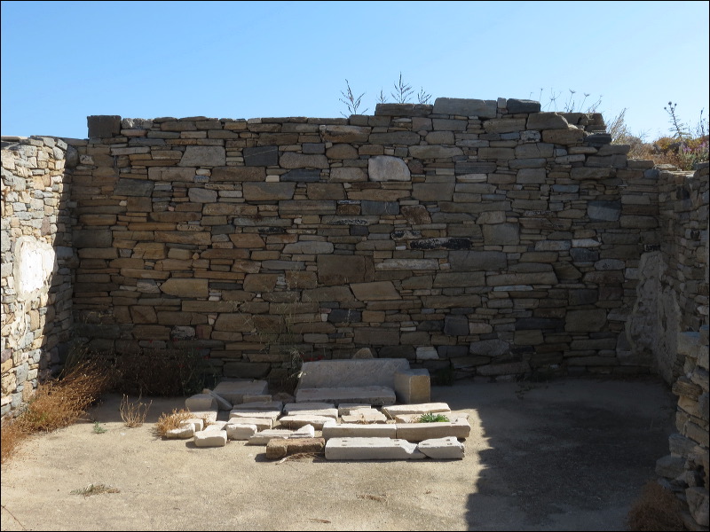 delos_0021_img_2013_4910.jpg