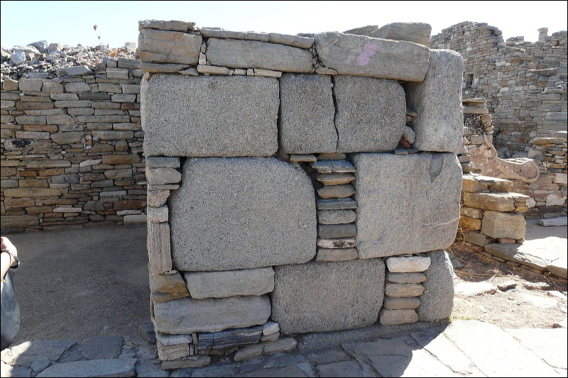 delos_0036_img_2012_jc_1f9b.jpg