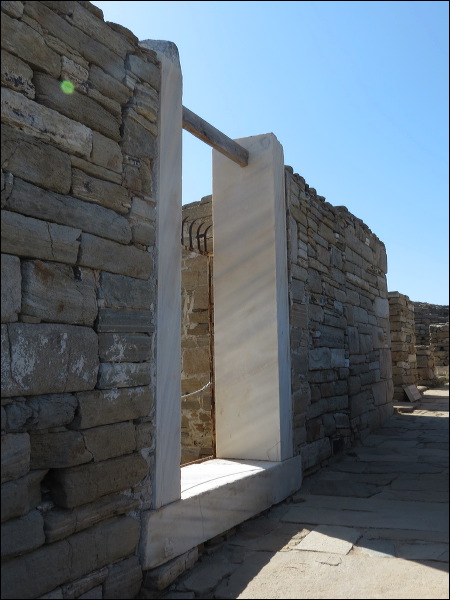 delos_0041_img_2013_4917.jpg