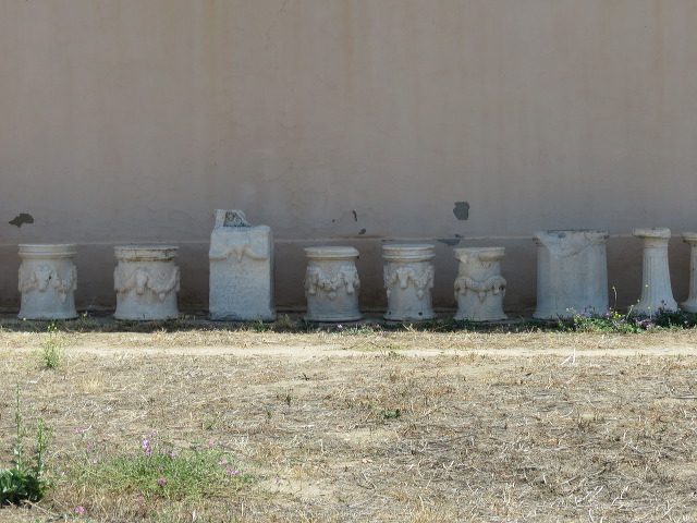 delos_0235_img_2013_5141.jpg